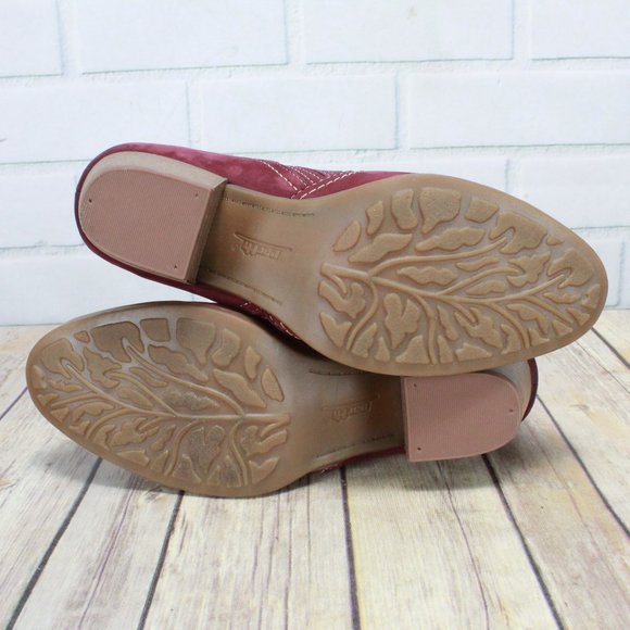 Earth Mendon Red Leather Slip On Heeled Mules Clogs Size 8.5 B - Picture 9 of 10